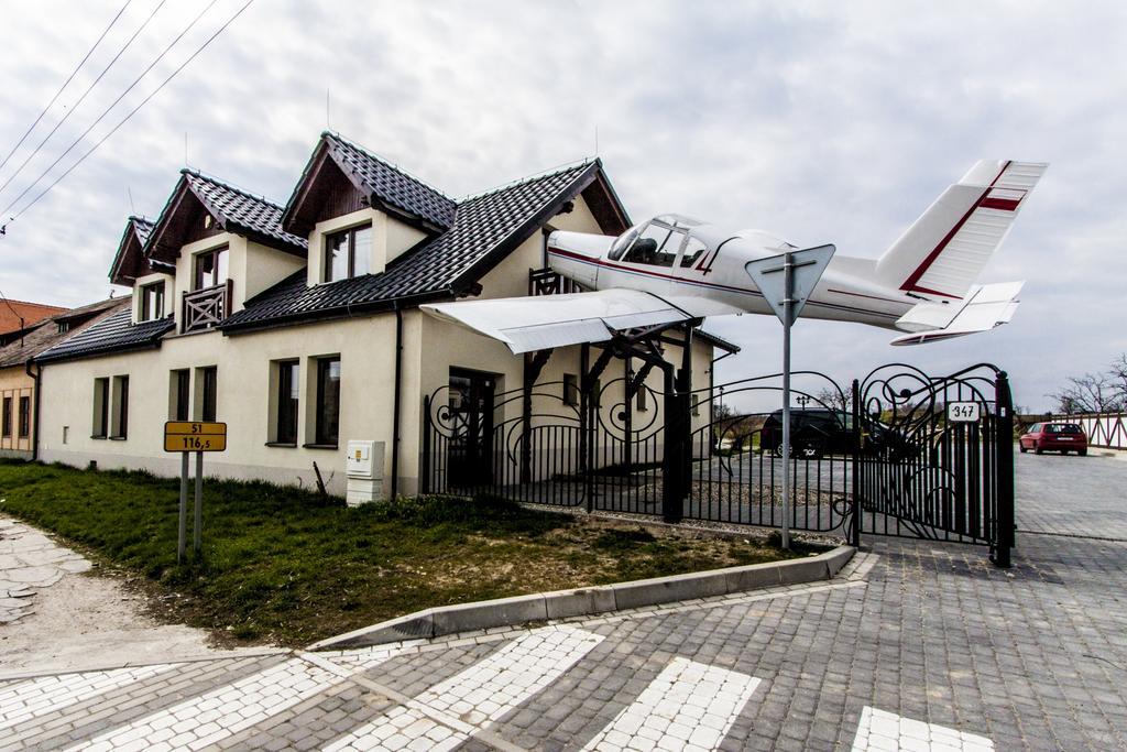 Penzion Cmelak Boleraz Exterior photo